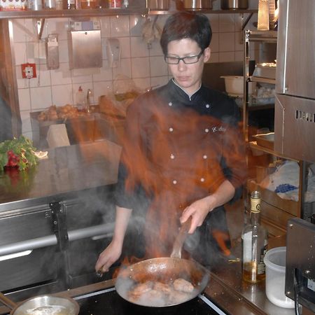 Hotel Restaurant Oelmuehle Landstuhl Kültér fotó
